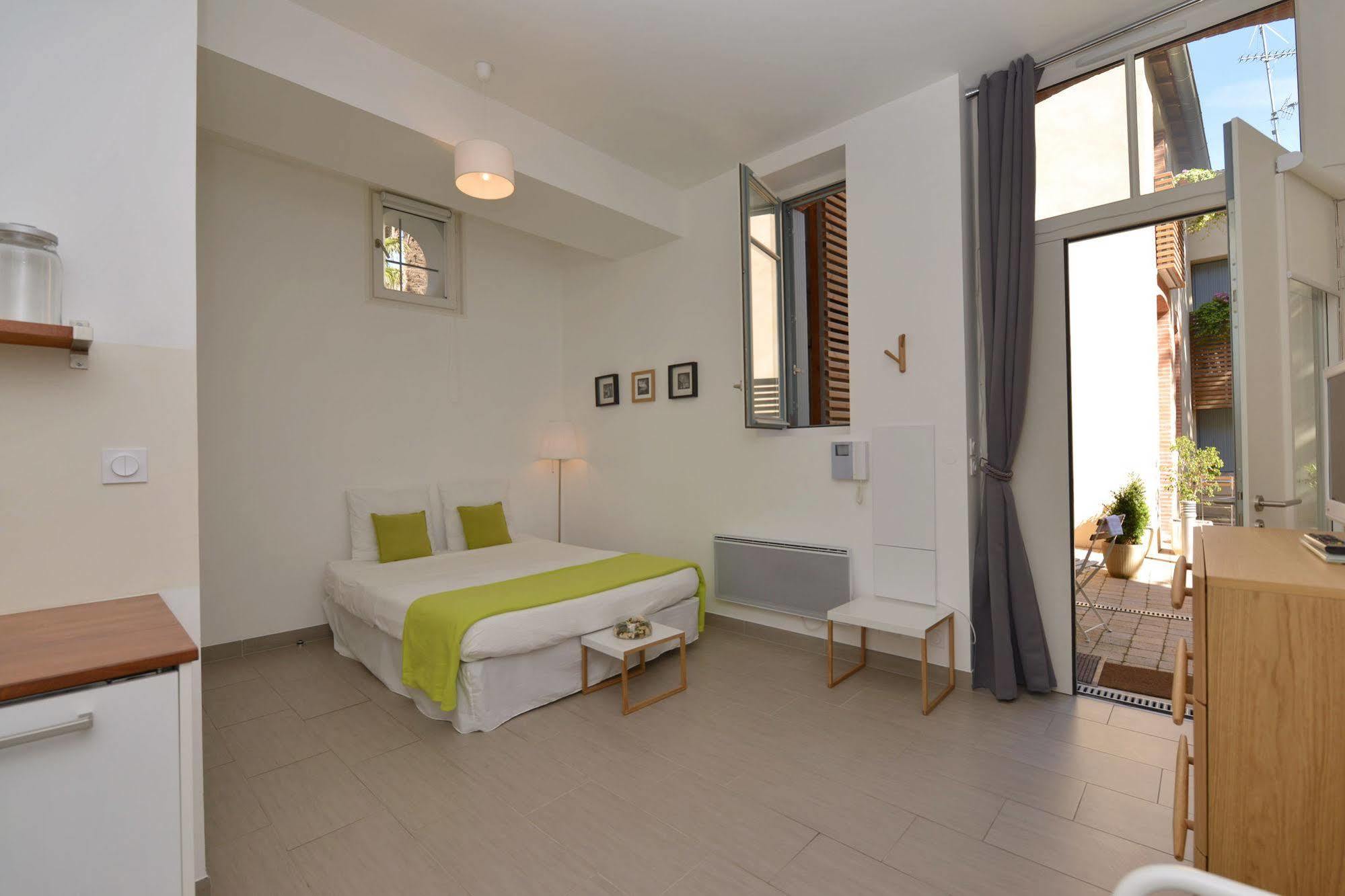 Le Clos Des Salins Toulouse Exterior photo